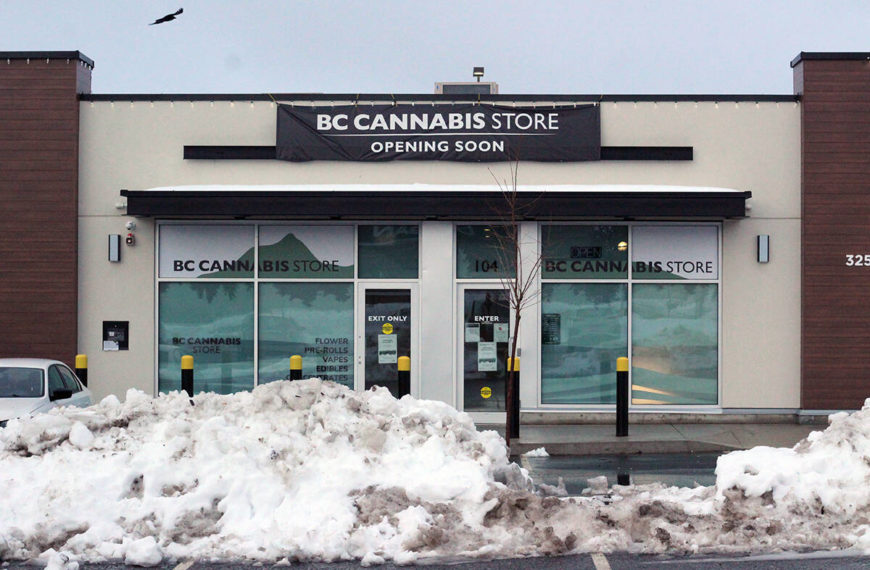 Nanaimo’s second B.C. Cannabis Store opens