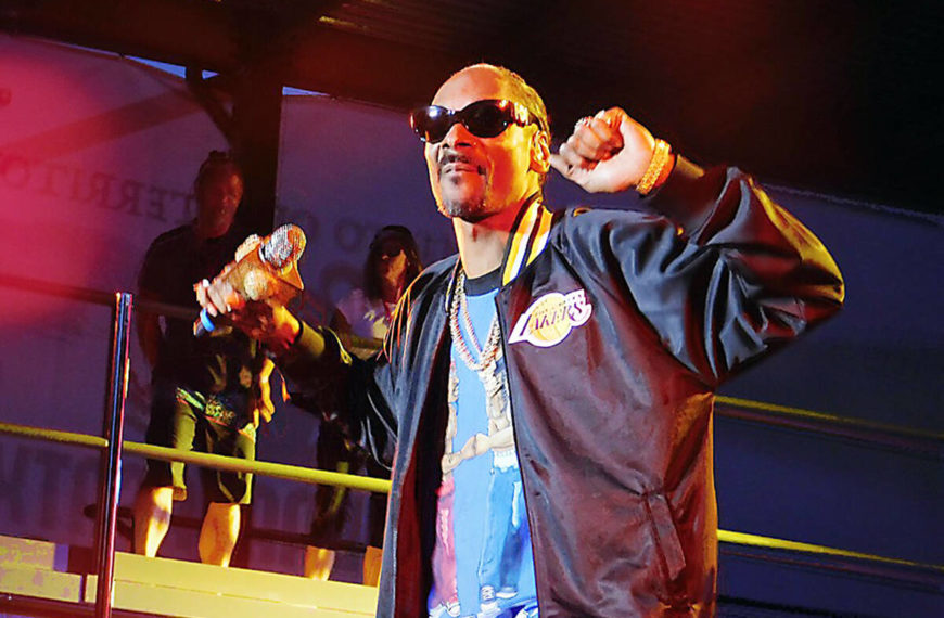 Snoop Dogg eyes hot dog brand called ‘Snoop Doggs’