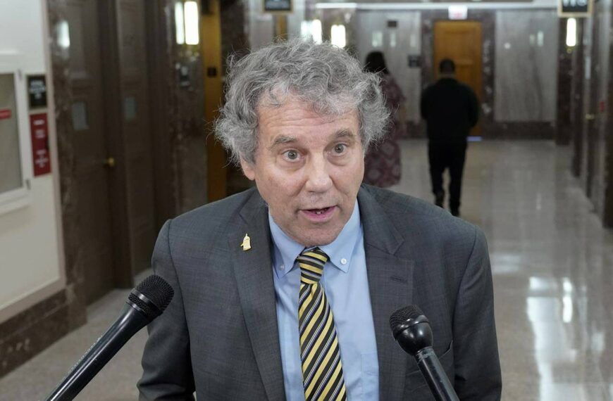Canadian pot companies cheer as Senate committee advances cannabis finance reforms