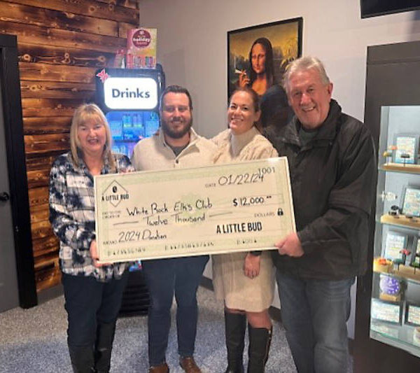 Cannabis retailer earns business excellence award in Surrey/White Rock